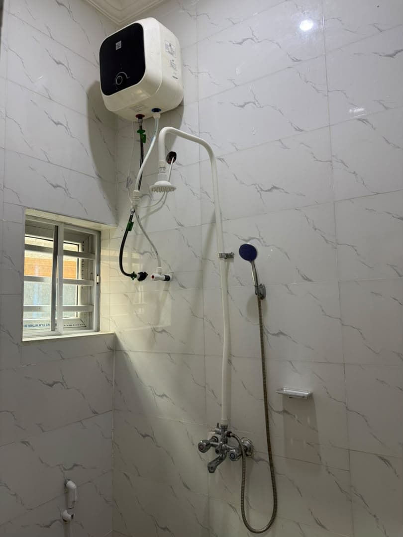Ensuite